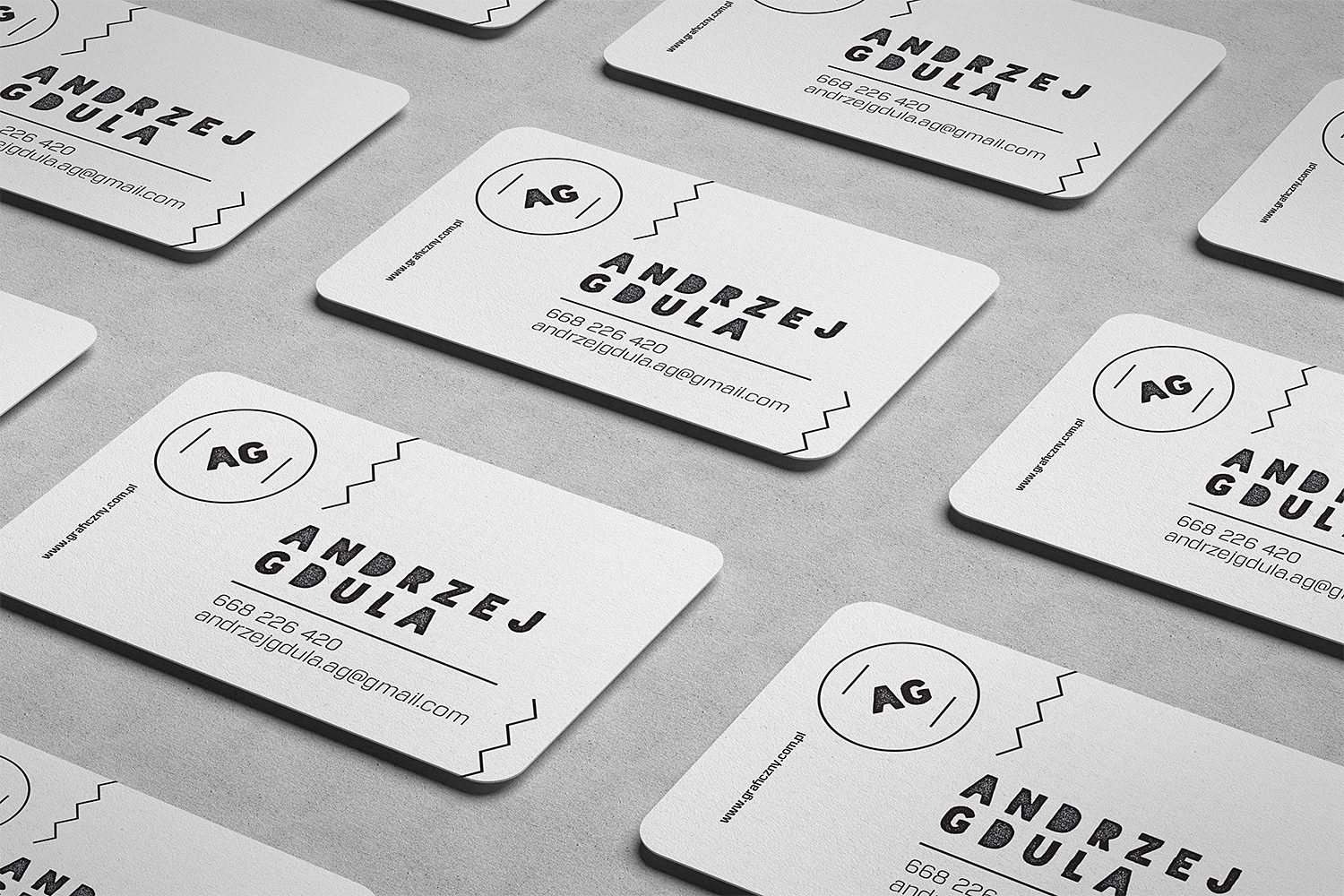 Free Rounded Business Cards Mockup