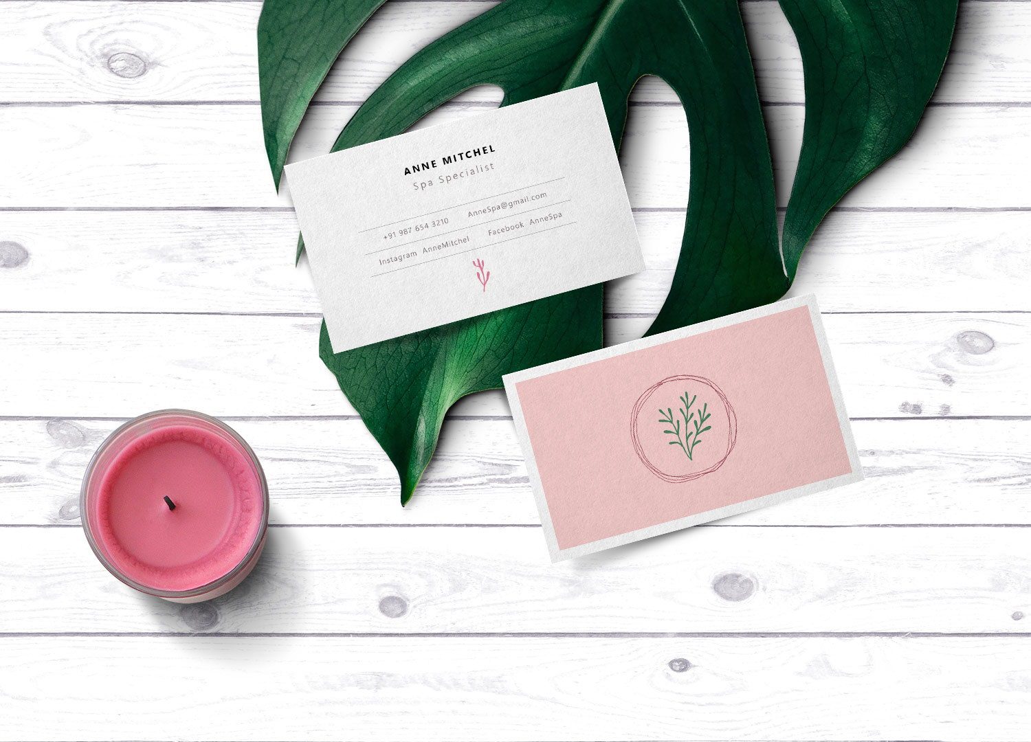 Feminine Business Card PSD Mockup