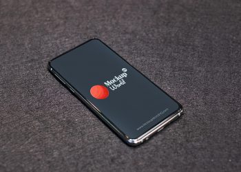 Free Samsung Galaxy S10 Mockup