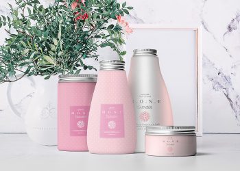 Free Cosmetics Mockup Scene