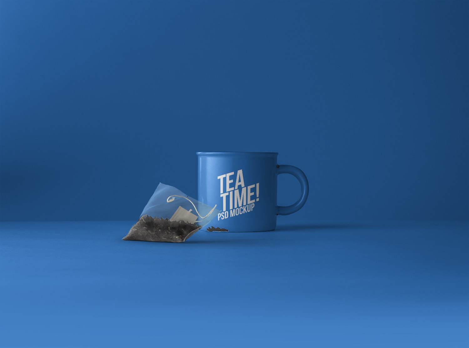 Free Mug Mockup PSD