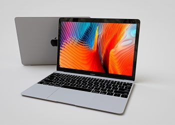 Free Apple MacBook Mockup