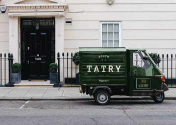 Piaggio Truck Mockup