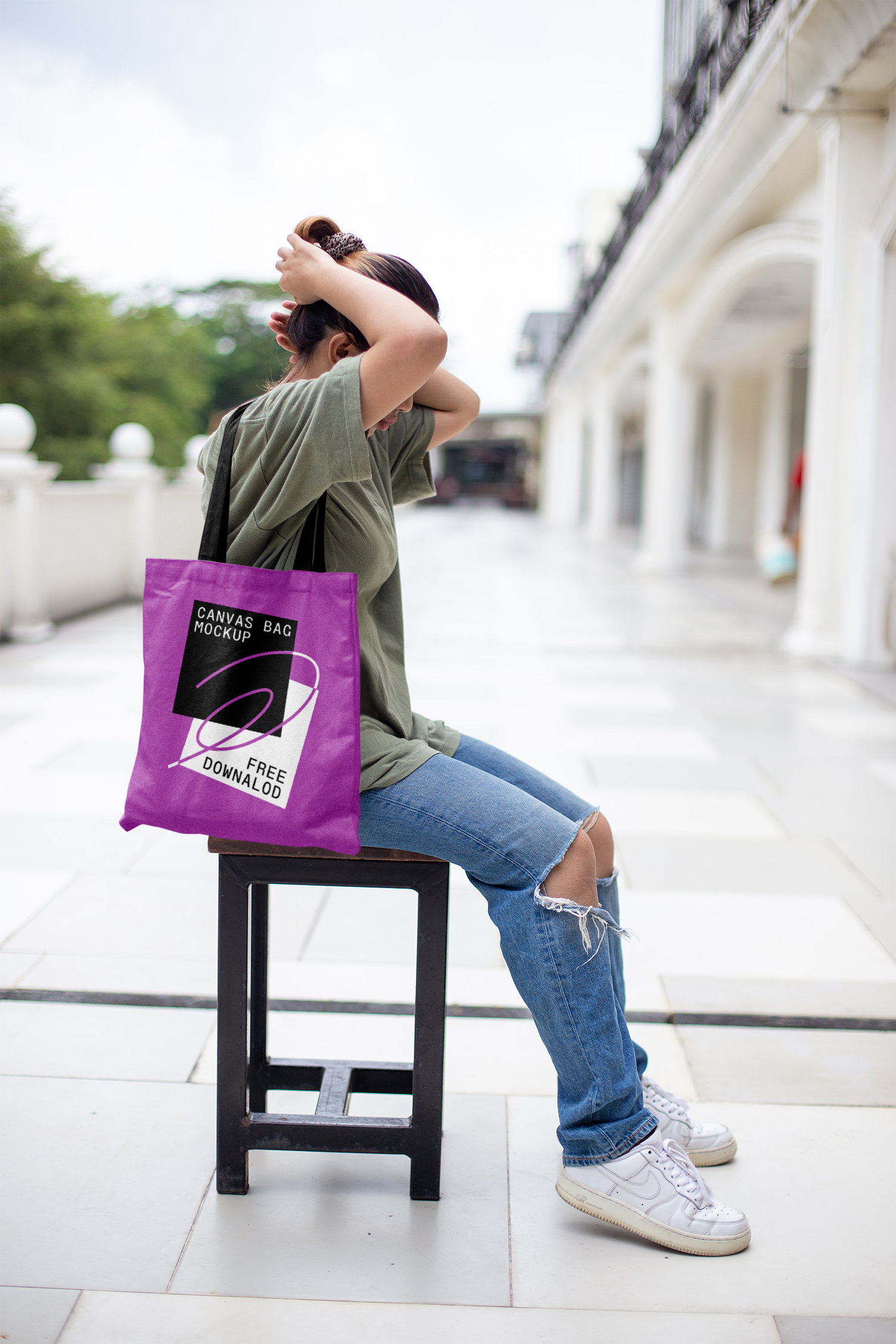Women with Canvas Bag Free Mockup