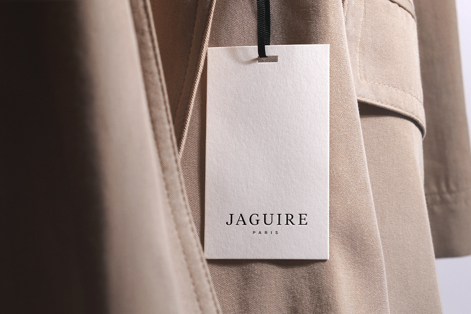 Elegant Label Free Mockup