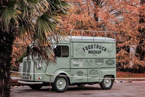 Citroen Foodtruck Free Mockup