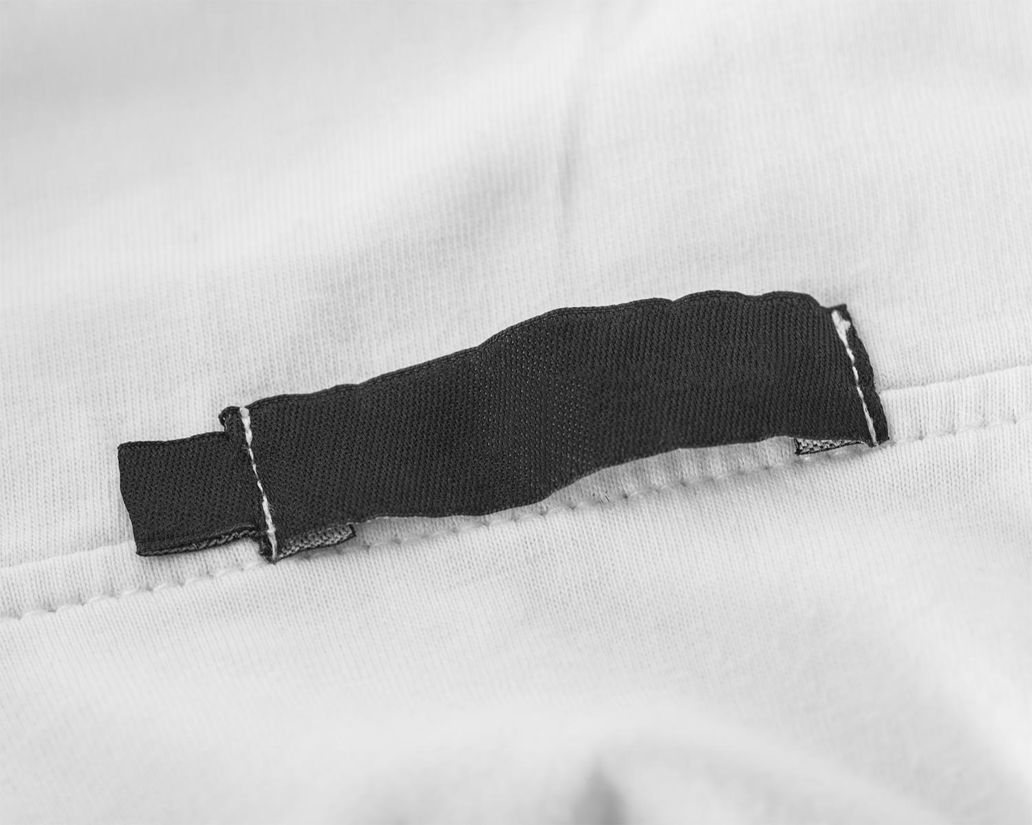Realistic Cloth Tag Mockup – Close-Up Scene